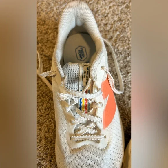 New‎ Balance Women's Fresh Foam Arishi V4 Running Shoe SZ 7 - Picture 9 of 10